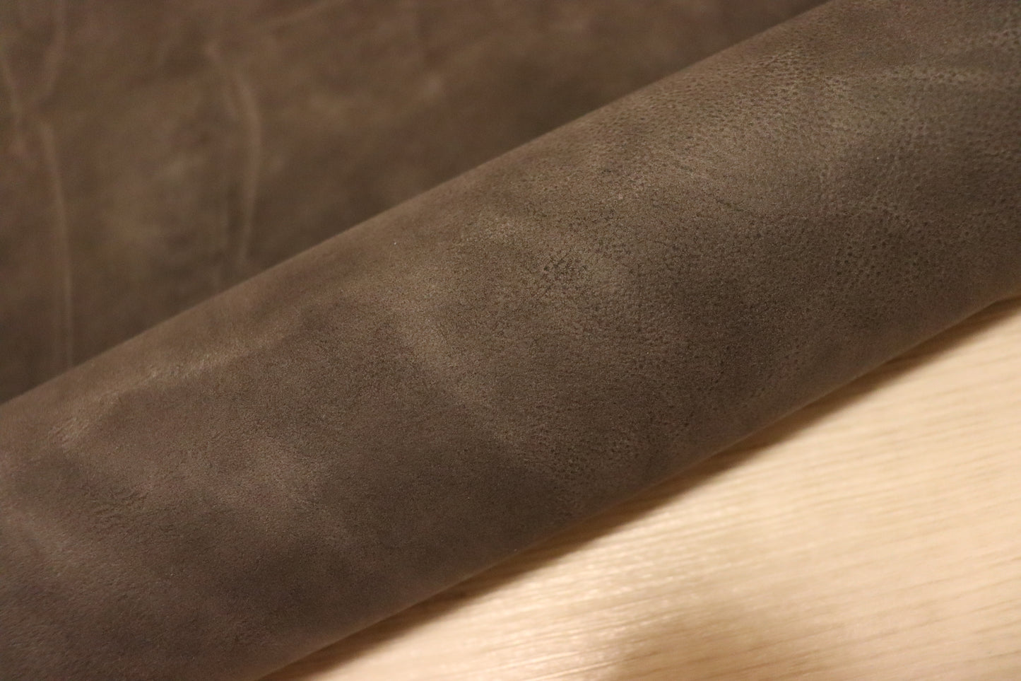 ds25円！新入荷！やや訳あり　CONCERIA STEFANA　吟すり加工　プルアップ　グレー　120ds