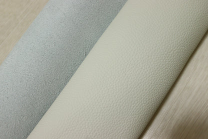 ds28円！イタリアンレザー 　もちもち　アイボリー　シュリンク加工　257ds