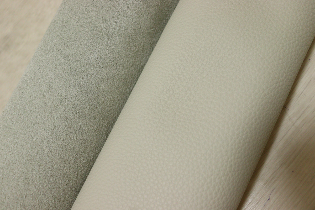 ds28円！新入荷！イタリアンレザー　もちもち　アイボリー　シュリンク加工　252ds