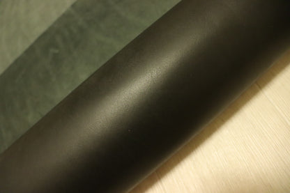 ds75円！新入荷！イタリアンレザー　ショルダー　染料仕上げ　ブラック　ヌメ革　145ds