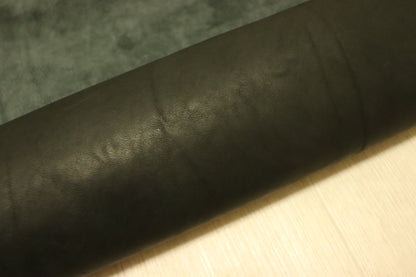 ds75円！イタリアンレザー 上質 オイルヌメ ブラック　ショルダー 135ds