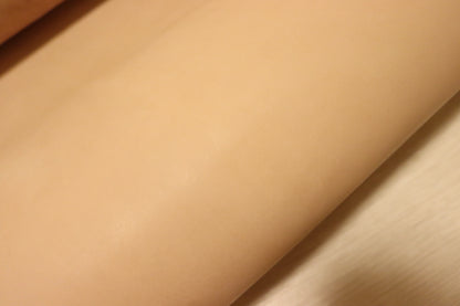 ds22円！クラフトの定番！訳あり生成り 素上げ ヌメ革 160ds