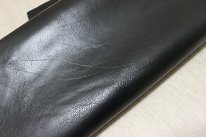 ds45円！イタリアンレザー　オイルヌメ  ブラック　染料仕上げ　200ds