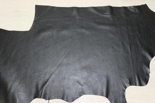 ds35円！新入荷！イタリアンレザー　　弱シュリンク加工　コンビヌメ　ブラック　120ds