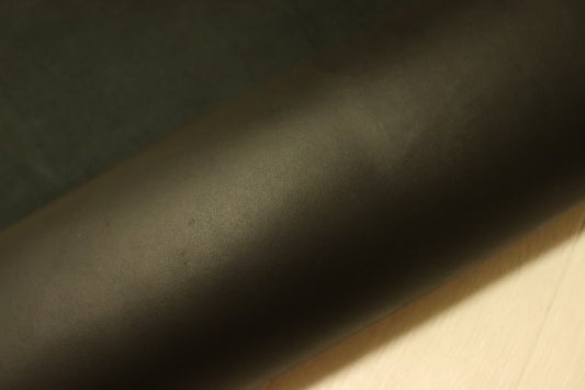 ds72円！新入荷！上質！ショルダー　オイルヌメ　ブラック　スムース加工　122ds