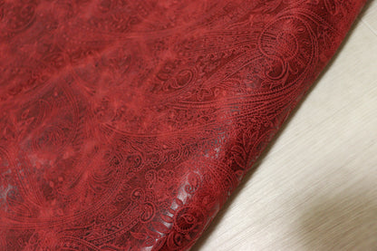 ds35円！新入荷！レッド　コンビヌメ　ペイズリー型押し　ハギレ　140ds