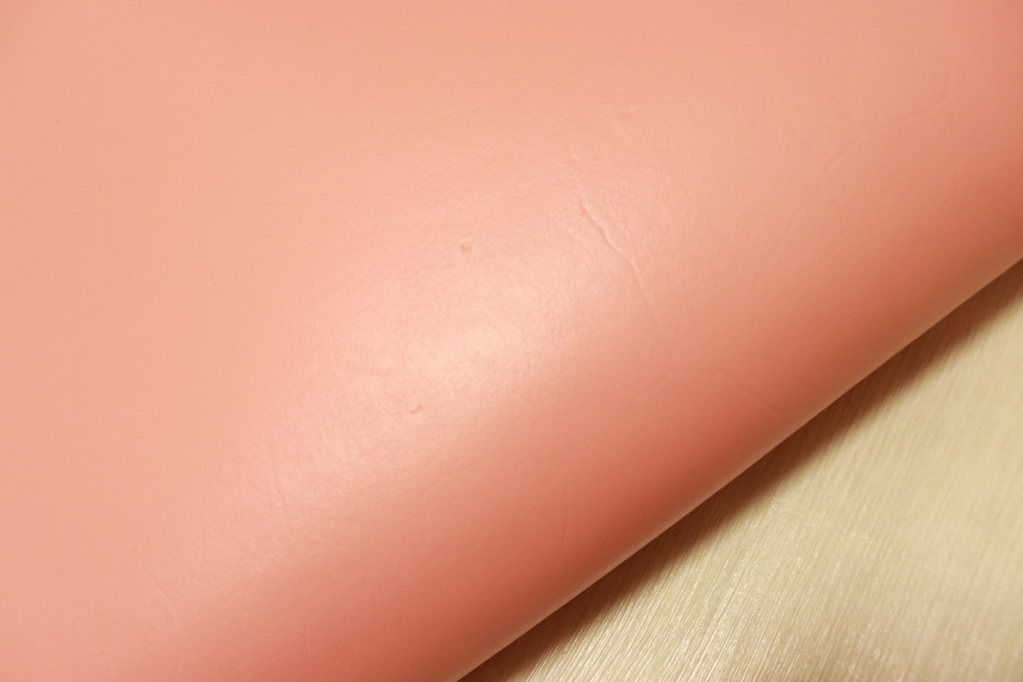 ds25円！姫路レザー　やや訳あり　顔料仕上げ　シェルピンク　220ds