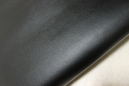 ds25円！新入荷！やや訳あり　顔料仕上げ ブラック　角シボ型押し　240ds