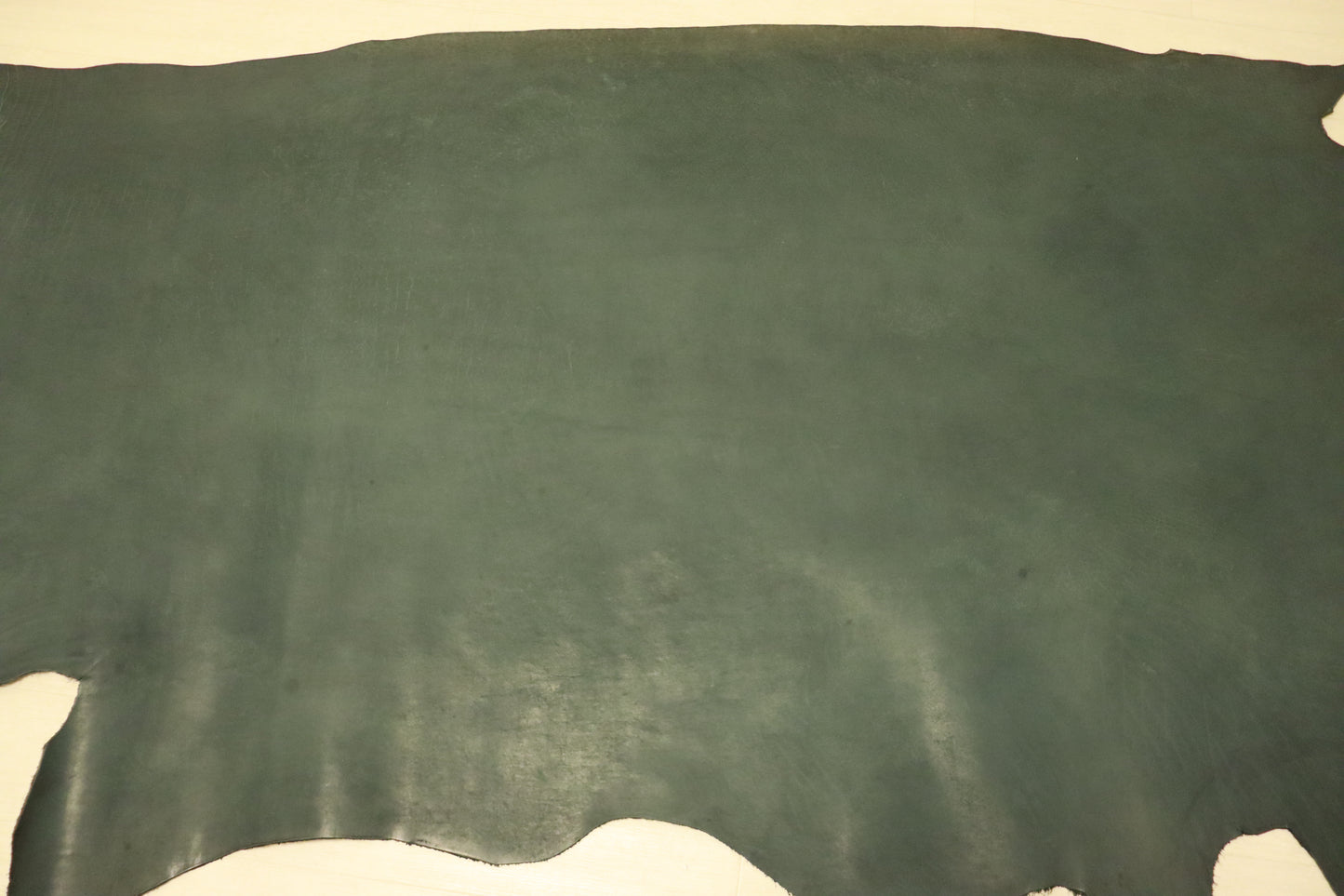 ds25円！新入荷！訳あり　セミベジタブル　バッファロー　染料仕上げ　ネイビー　230ds