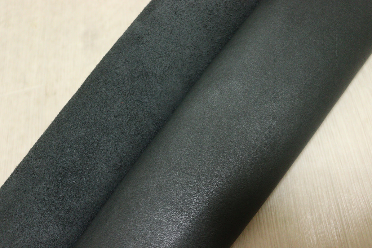 ds30円！新入荷！イタリアンレザー　ネイビー　もちもち　スムース加工　251ds