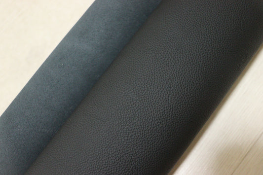 ds28円！イタリアンレザー　顔料仕上げ　ブラック　シボ型押し　257ds
