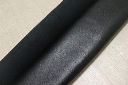 ds50円！イタリアンレザー　オイルヌメ 　ブラック　スムース加工　200ds