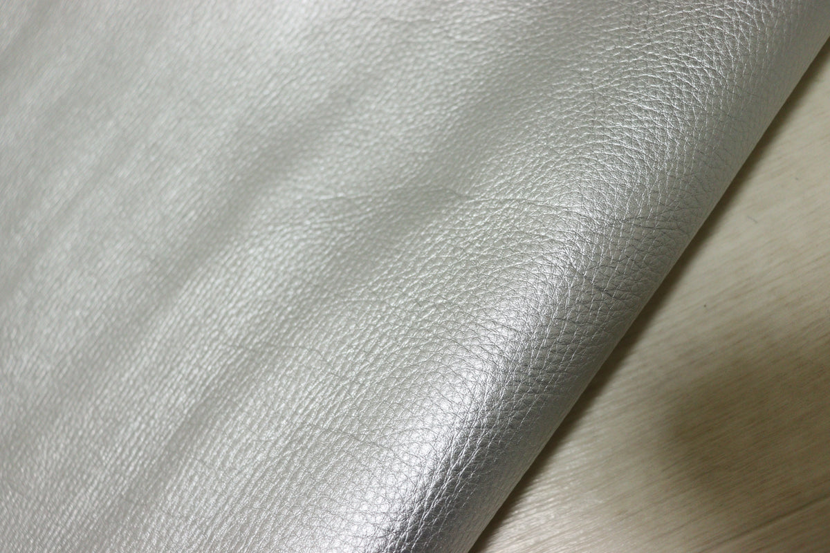 ds28円！新入荷！もちもち　シルバー　シュリンク加工　260ds