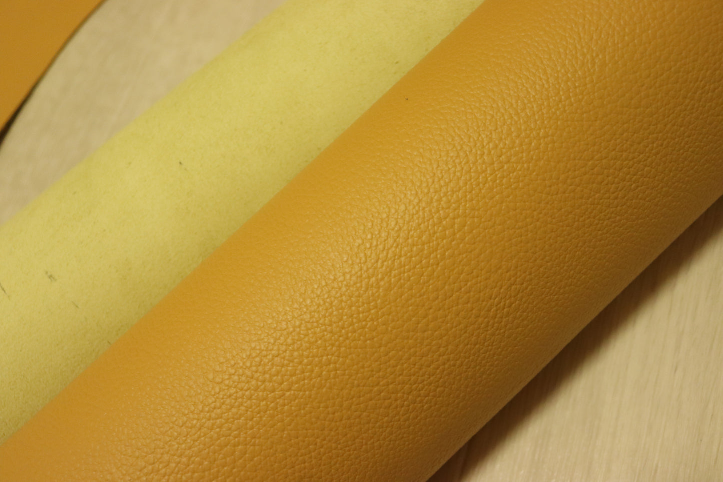 ds28円！新入荷！姫路レザー　顔料仕上げ　マスタード　シボ型押し　230ds