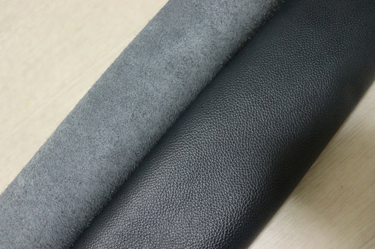 ds28円！新入荷！イタリアンレザー　ネイビー　弱シュリンク加工　215ds