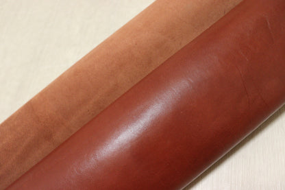 ds45円！イタリアンレザー　レッドブラウン　スムース加工　ヌメ革　200ds
