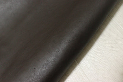ds40円！イタリアンレザー　オイルヌメ　ヴィンテージブラウン　スムース加工　180ds