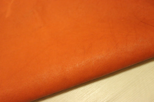 ds25円！SALE!キャロットオレンジ　豚革　スムース加工　120ds
