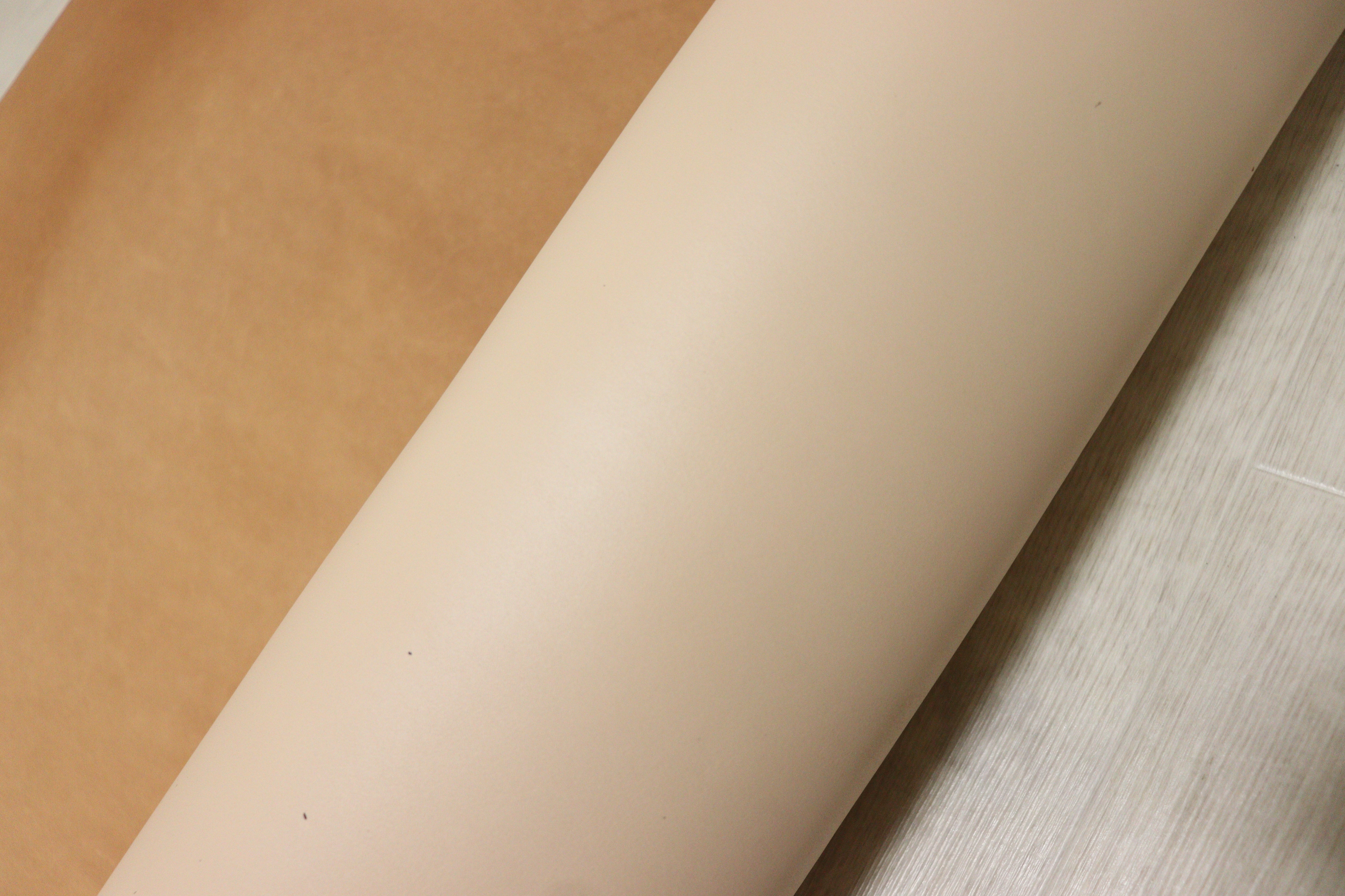 ds65円！新入荷！イタリアンレザー セミアニリン ショルダー ベージュ