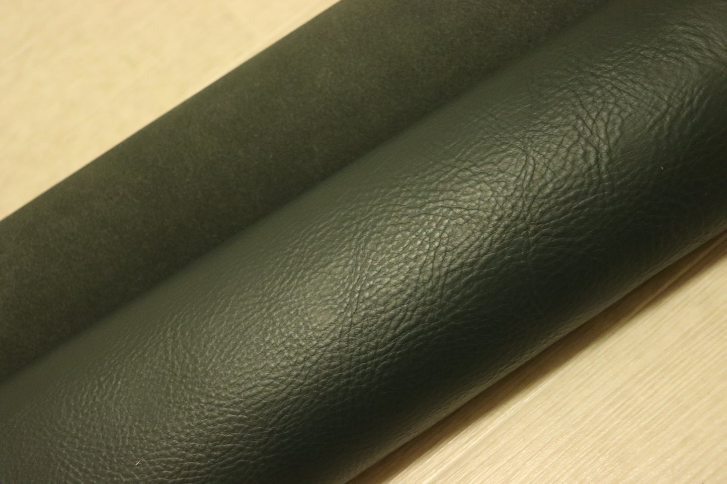 ds28円！新入荷！姫路レザー 　ダコタ調　コンビヌメ　ダークピーコック　220ds