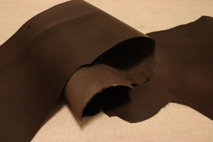 ds55円！新入荷　イタリアンレザー　ピットなめし　ベリー　ヴィンテージ　ヌメ革　103ds