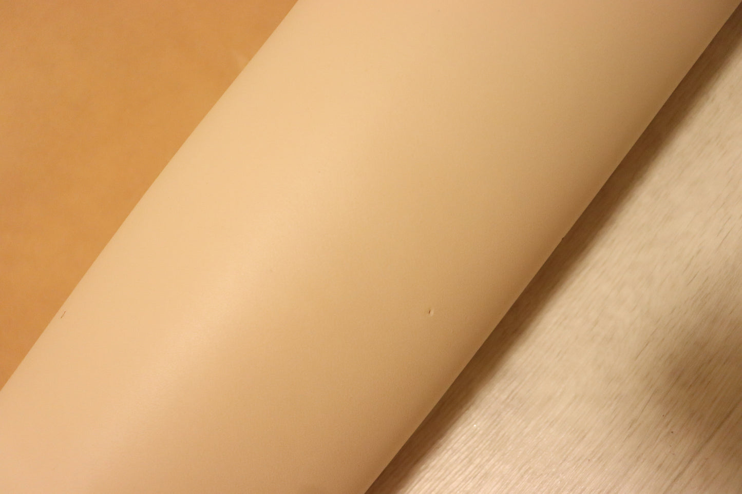 ds65円！新入荷!ITALPEL セミアニリン ベージュ ショルダー ヌメ革 150ds