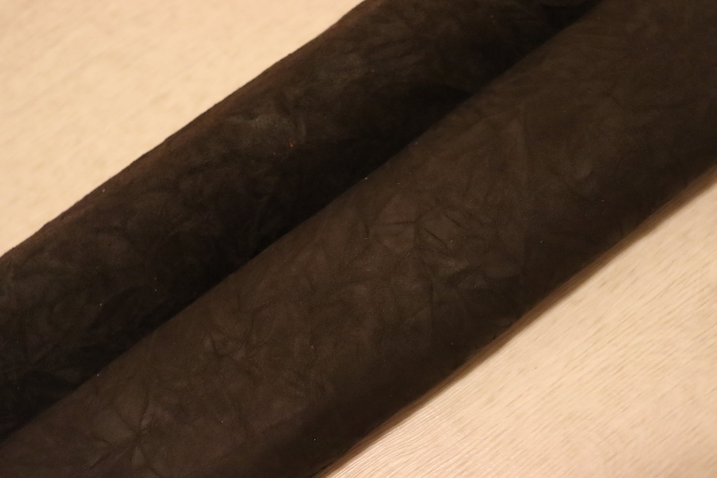 ds30円！新入荷！ヌバック　絞り加工　ダークブラウン　ハギレ　130ds