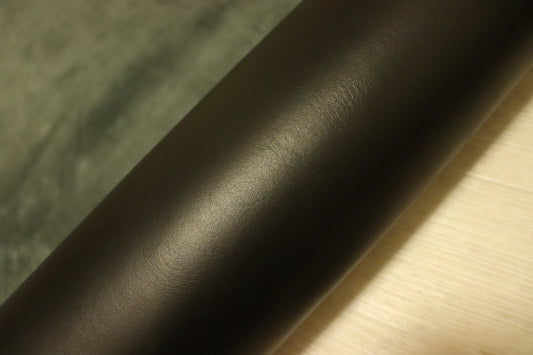ds75円！新入荷!ITALPEL オイルヌメ ブラック　染料仕上げ　ショルダー　157ds