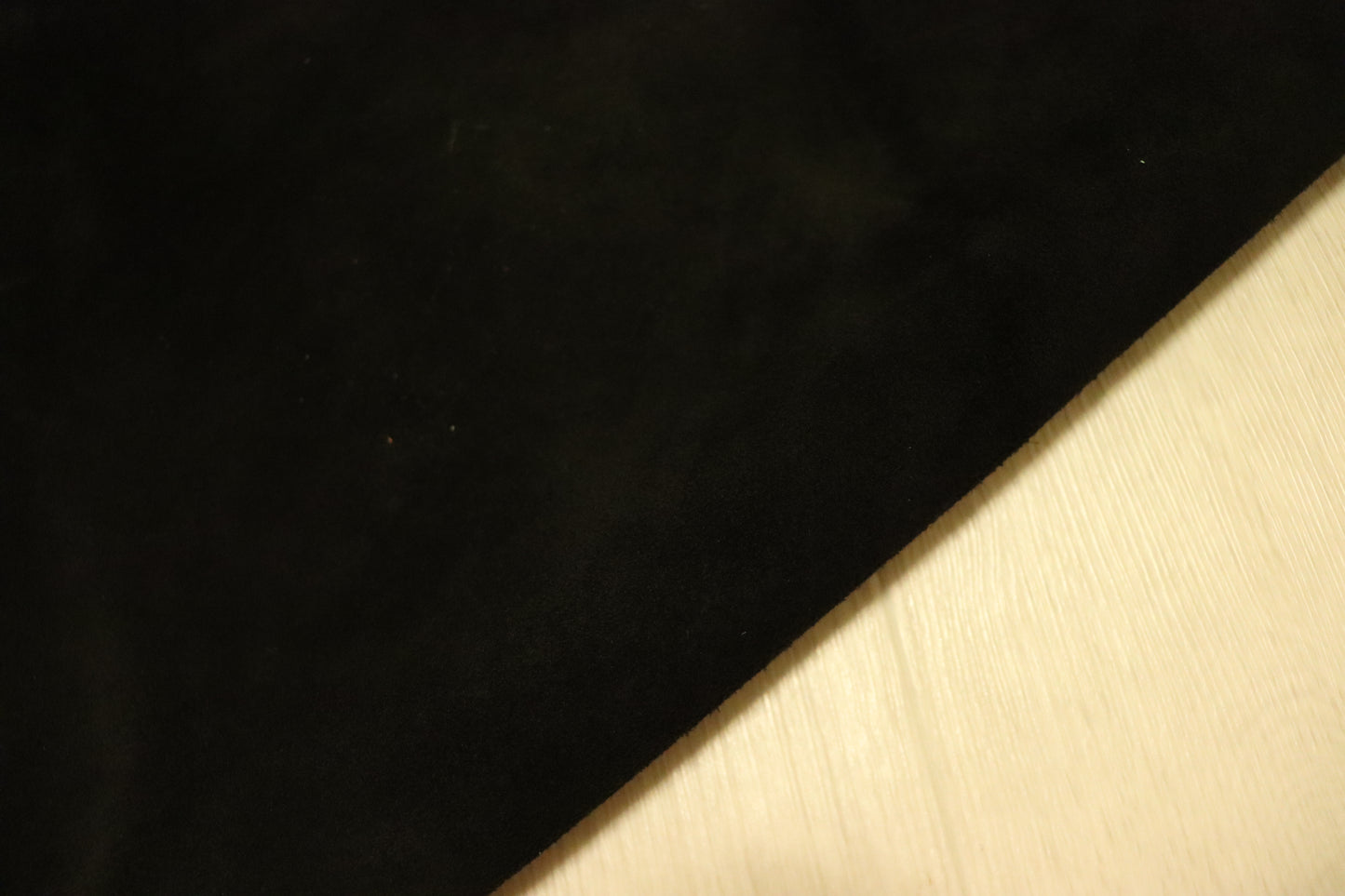 ds25円！新入荷！ベロア　ブラック　キップ　130ds