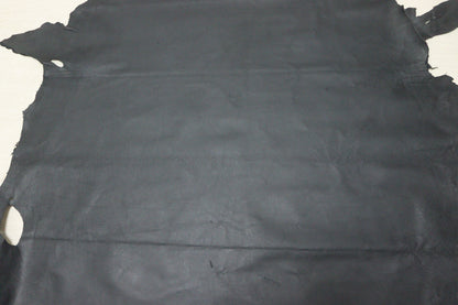 ds25円！新入荷！ブラック　スムース加工　豚革　150ds