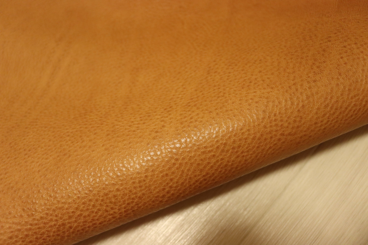 ds75円！新入荷！上質　生成り　シュリンク加工　ショルダー　オイルヌメ　120ds