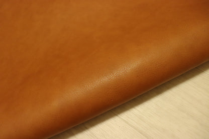 ds75円！&nbsp;新入荷!ITALPEL オイルヌメ　キャメル　染料仕上げ　ショルダー　132ds