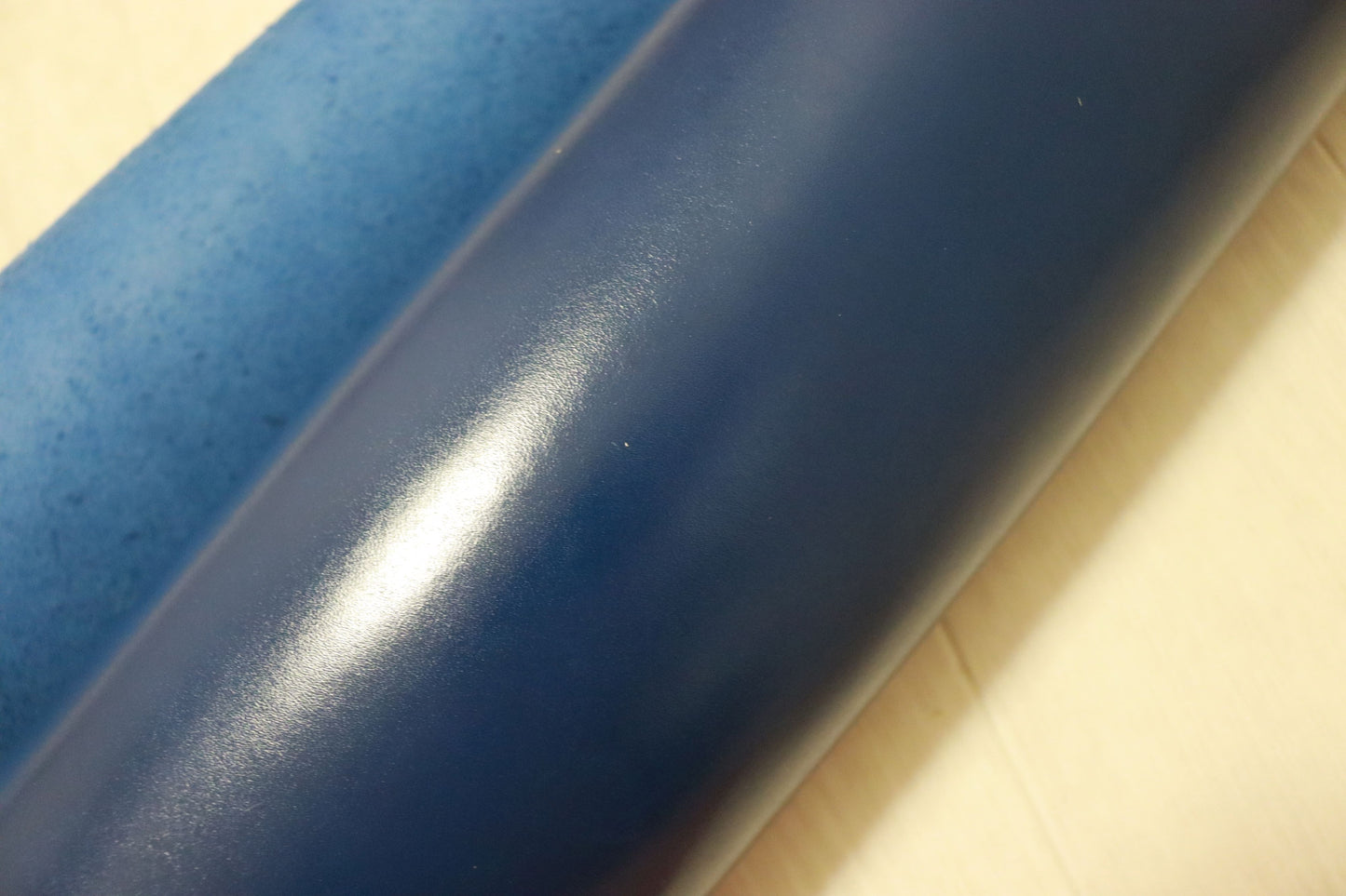 ds53円！新入荷！アニリン仕上げ　ヌメ革　サファイア　187ds