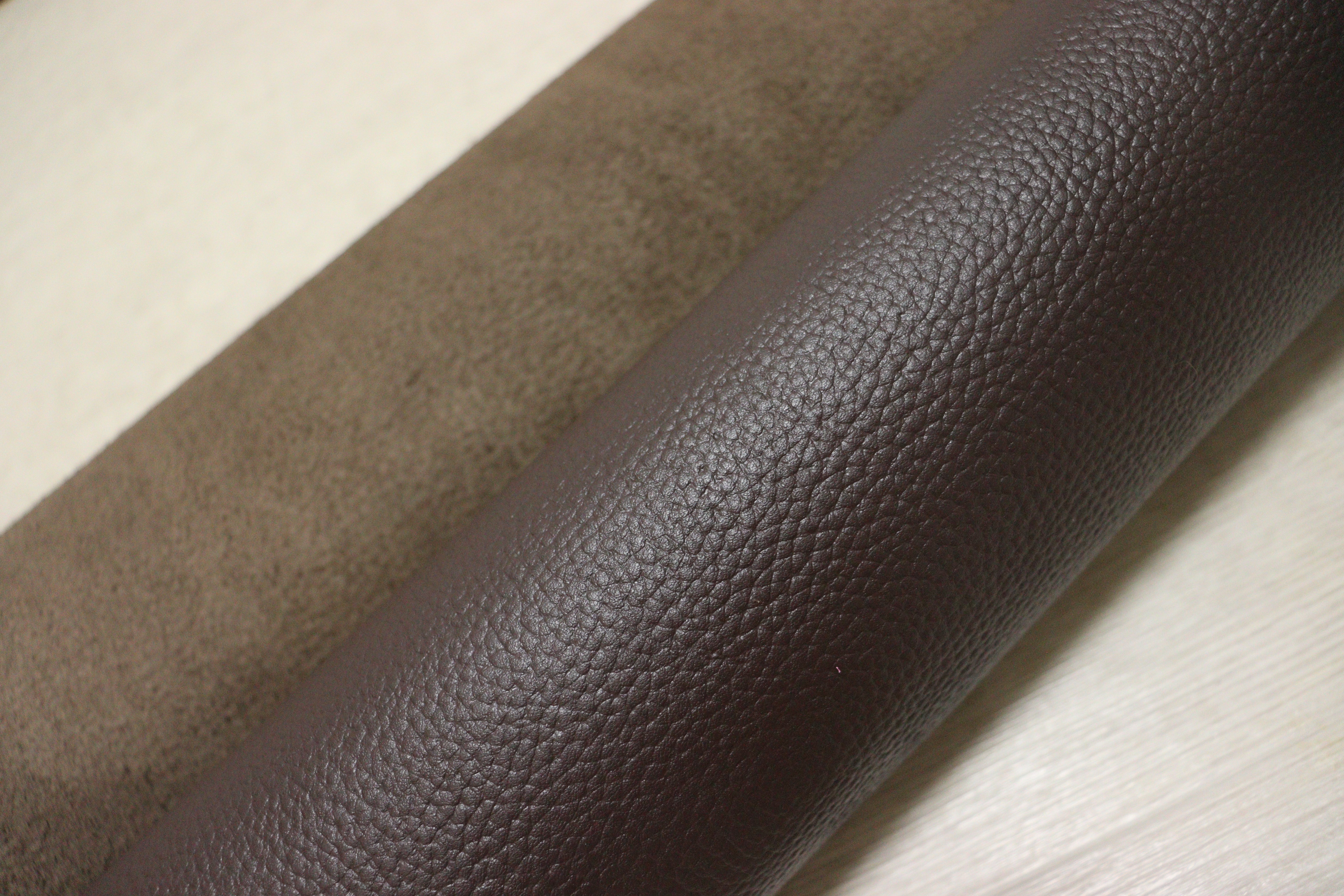 KoH2専用　ダークブラウン ds28円！新入荷！顔料仕上げ ダークブラウン シボ型押し 240ds