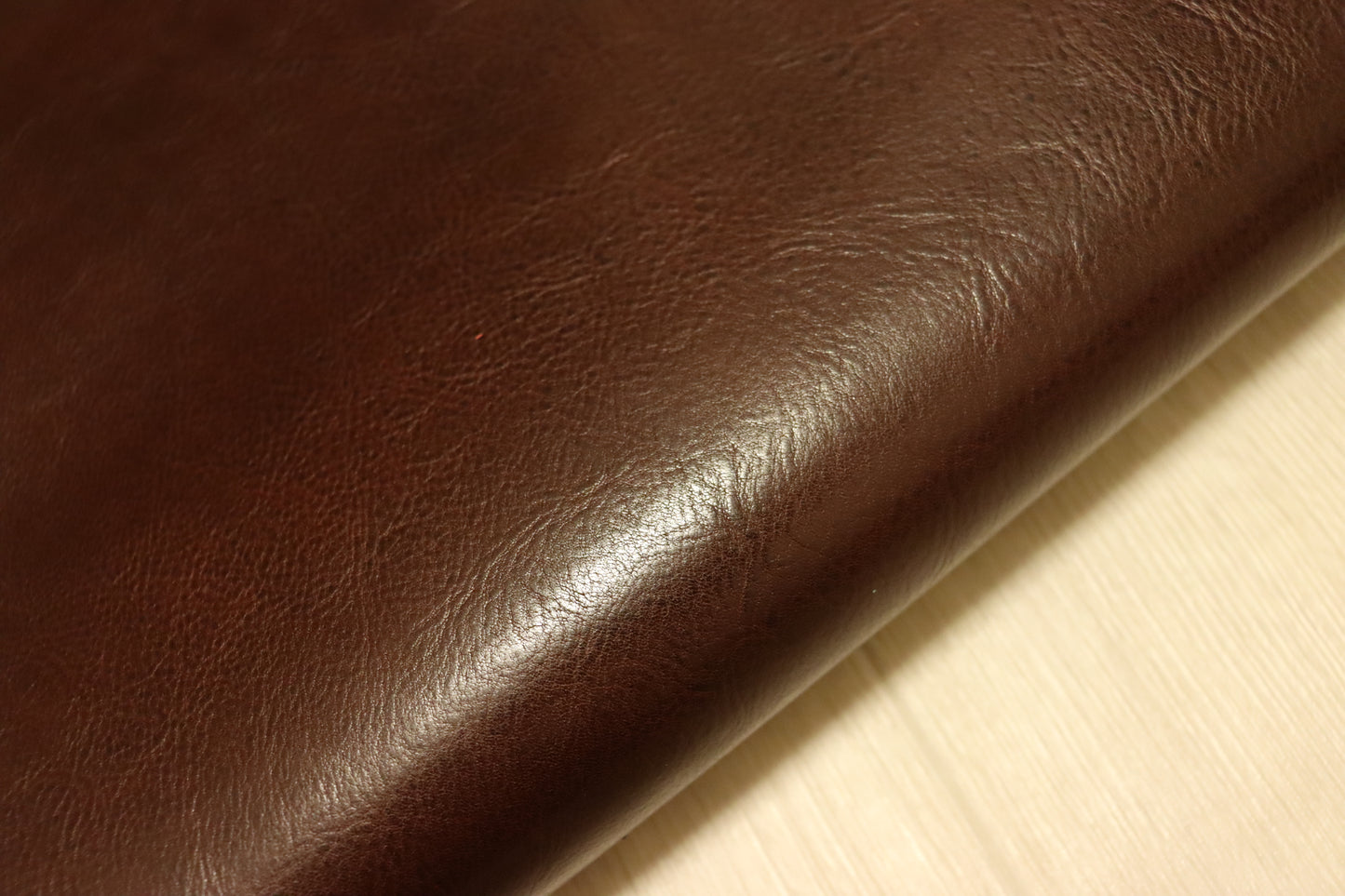 ds85円！新入荷！バダラッシカルロ社　ナッパCP　タバコ　ショルダー　ヌメ革　　127ds