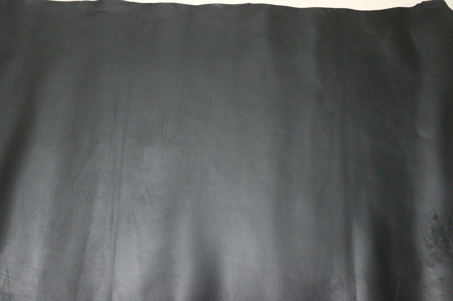 ds25円！新入荷！やや訳あり　ブラック　スムース加工　225ds