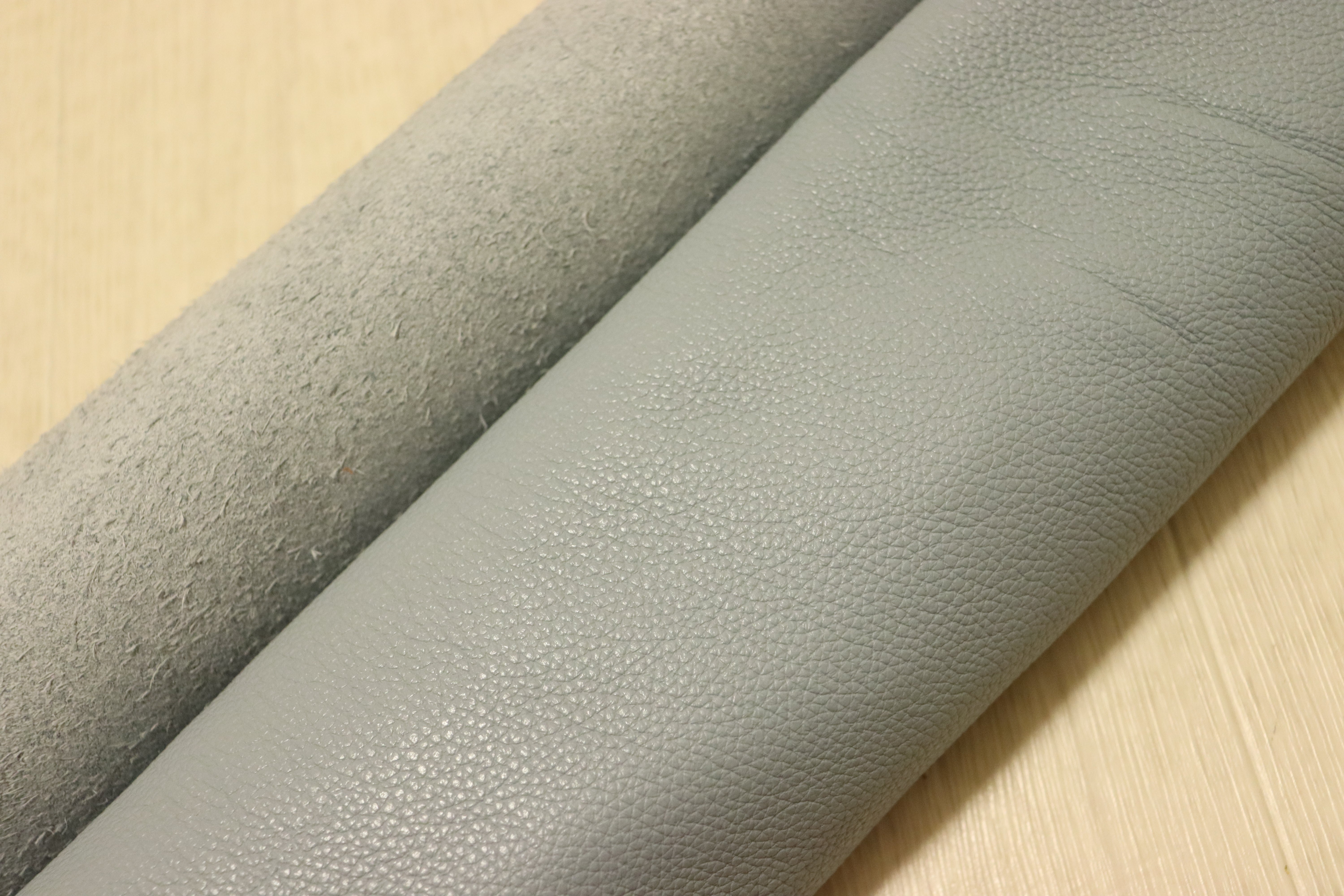 ややモチモチ系★シュリンク★クローム鞣し★ブラック★238ds モチモチ系☆シュリンク☆クローム鞣し☆ベージュ系☆297ds