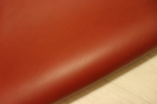 ds75円！新入荷！上質！レッドブラウン　スムース加工　染料仕上げ　ショルダー　107ds
