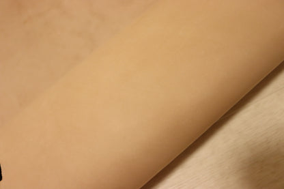 ds20円！クラフトの定番！訳あり　生成り 素上げ ヌメ革 145ds