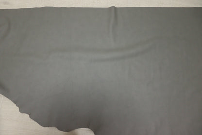 ds28円！[ライトグレー]新入荷 イタリアンレザー 牛革 クロム革 弱シュリンク加工 253ds