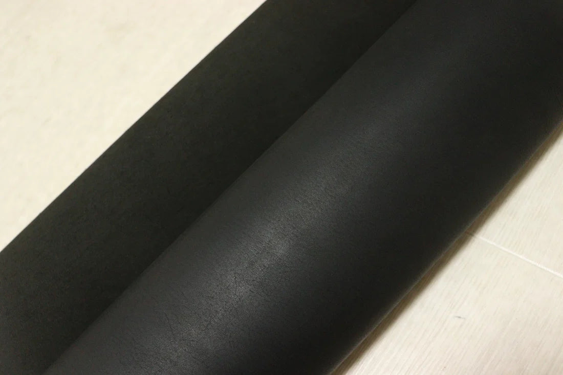 ds65円！イタリアンレザー　ベンズ　オイルヌメ　ブラック　140ds