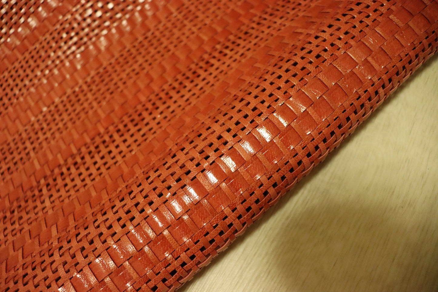 ds45円！新入荷！イタリアンレザー　スペインメッシュ　ピンク系　60ds