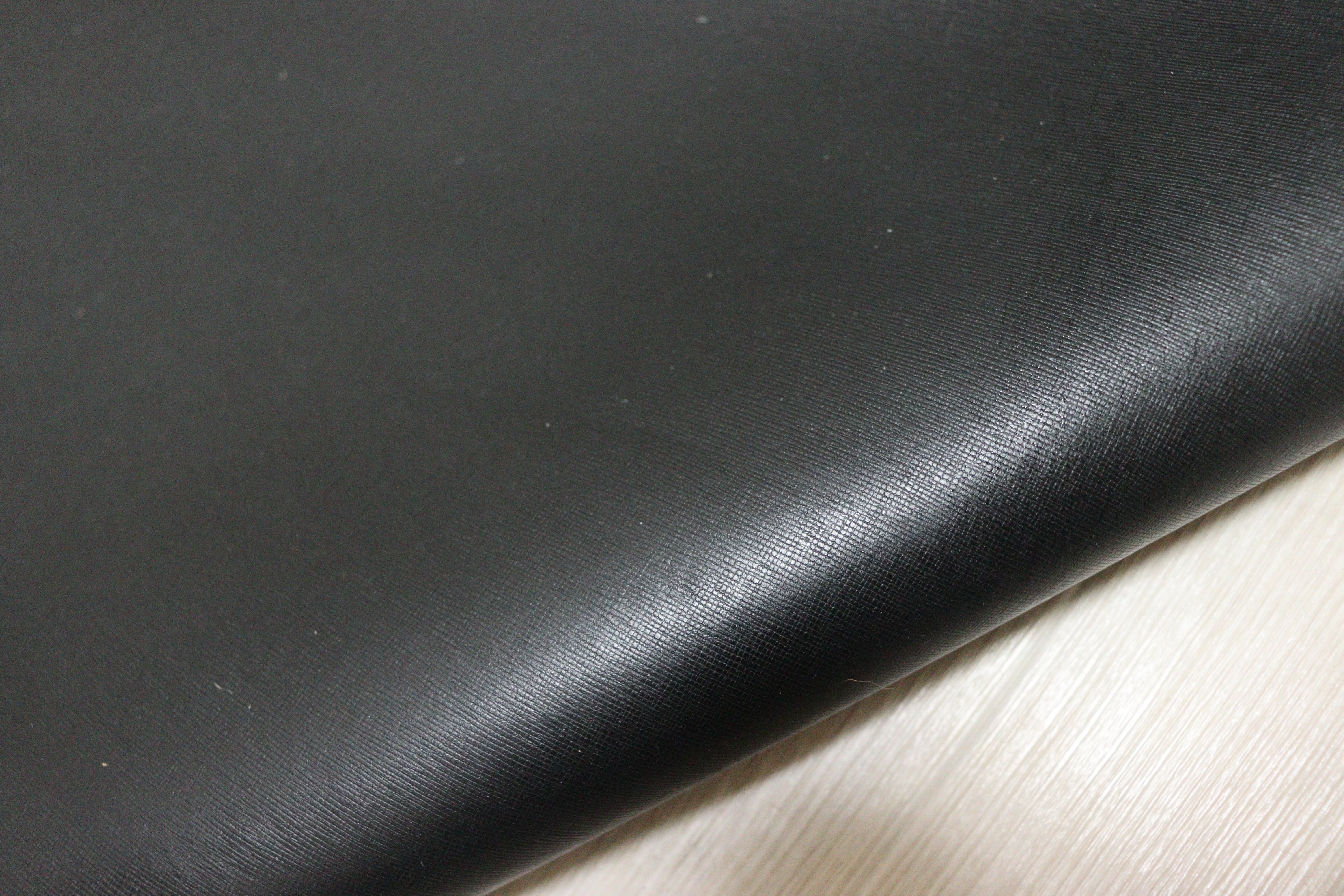 ds28円！新入荷！顔料仕上げ 絹目型押し ブラック 190ds – 【レザー