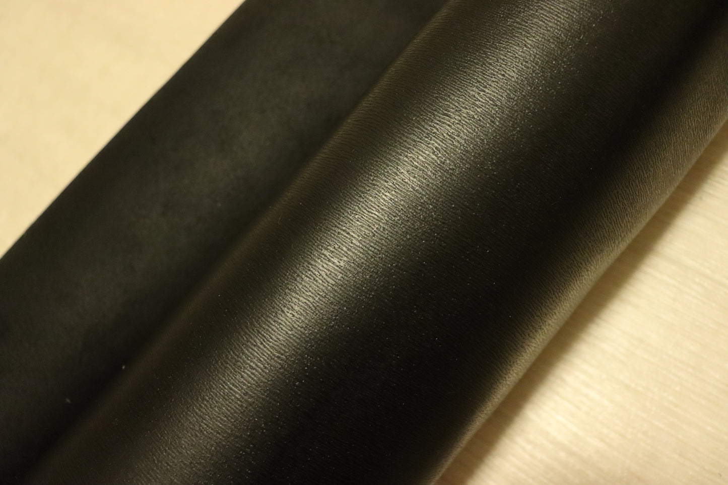 ds25円！新入荷！姫路レザー　顔料仕上げ　ミズシボ型押し　ブラック　230ds
