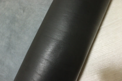 ds68円！新入荷！やや訳あり　ショルダー　オイルヌメ　ブラック　150ds