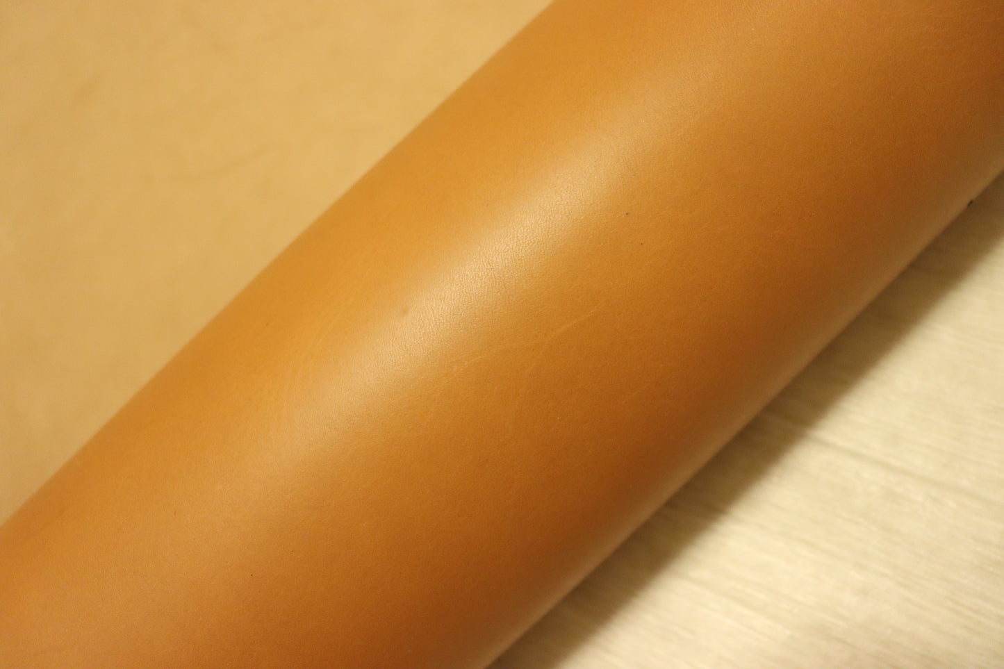 ds75円！新入荷！上質！ITALPEL　オイルヌメ　イエローキャメル　ショルダー　139ds