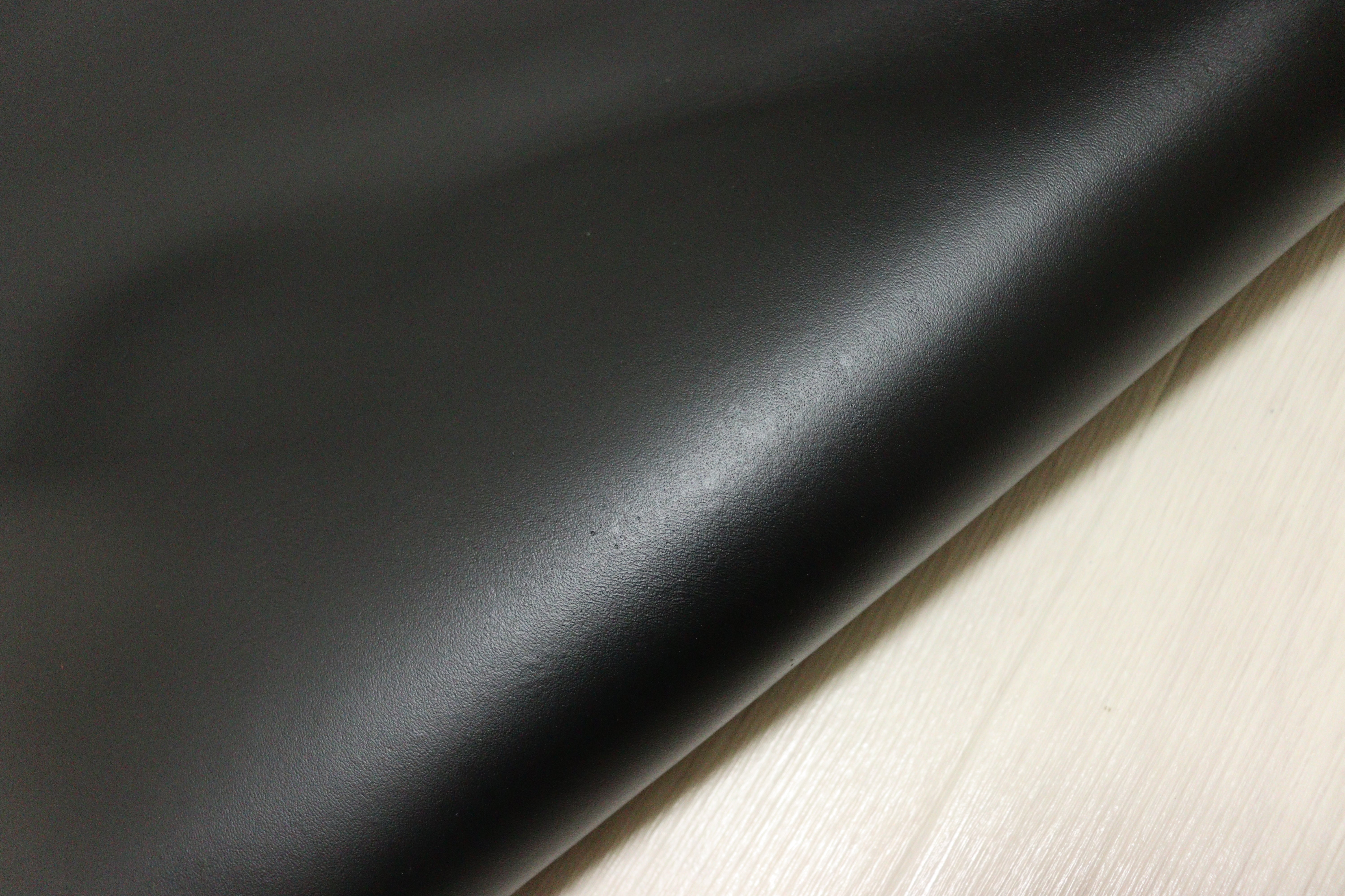 ds28円！新入荷！顔料仕上げ ブラック 230ds – 【レザークラフト用革