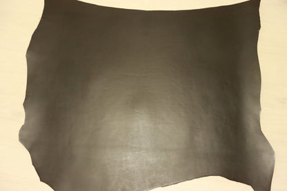 ds75円！新入荷！上質！極厚オイルヌメ　ブラック　ショルダー　ヌメ革　129ds