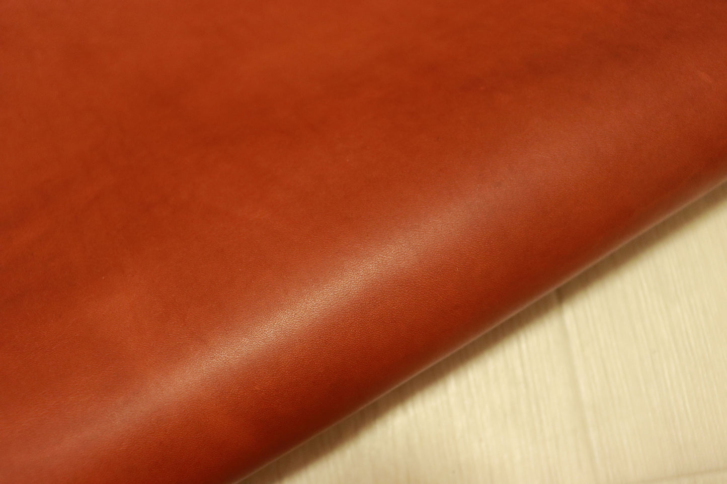 ds72円！新入荷！上質！オイルヌメ　レッドブラウン　ショルダー　136ds