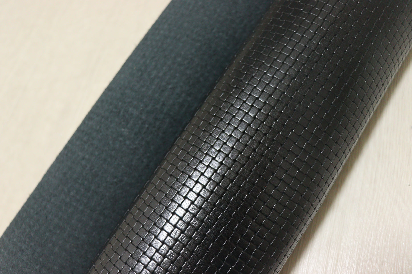 ds28円！新入荷！姫路レザー　ブロック型押し　ブラック　238ds